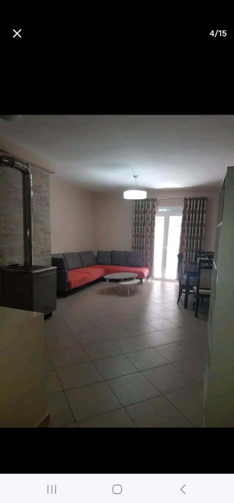 With 2 Sleeping And 2 Bathrooms Apartament